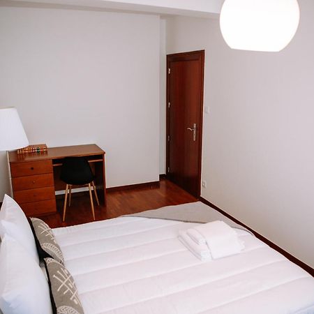 Apartamento T3 Vista Mar - Anzol فيلا دو كوندي المظهر الخارجي الصورة