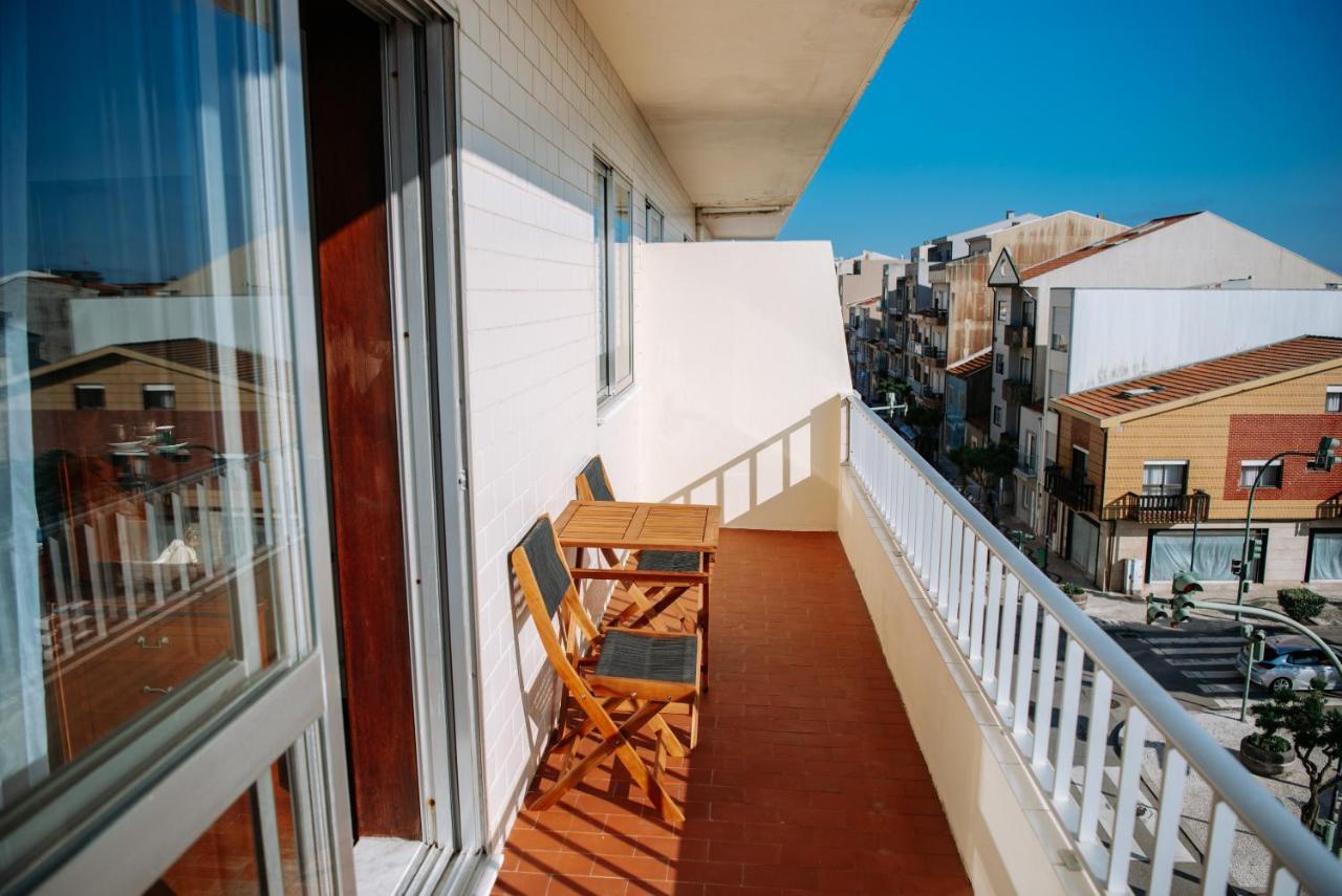 Apartamento T3 Vista Mar - Anzol فيلا دو كوندي المظهر الخارجي الصورة